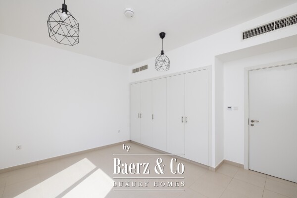 photo 7 PRIME SINGLE ROW | AVAILABLE SOON