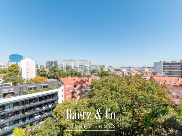 photo 32 T3 with view and garage in Amoreiras!
